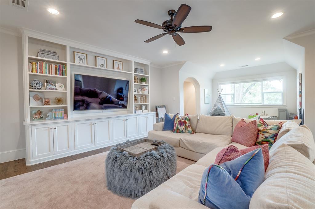 Maple Wood - Residential