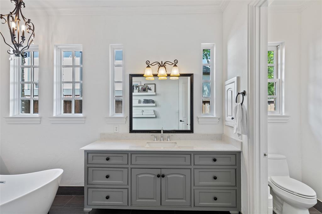 Llano Place - Residential