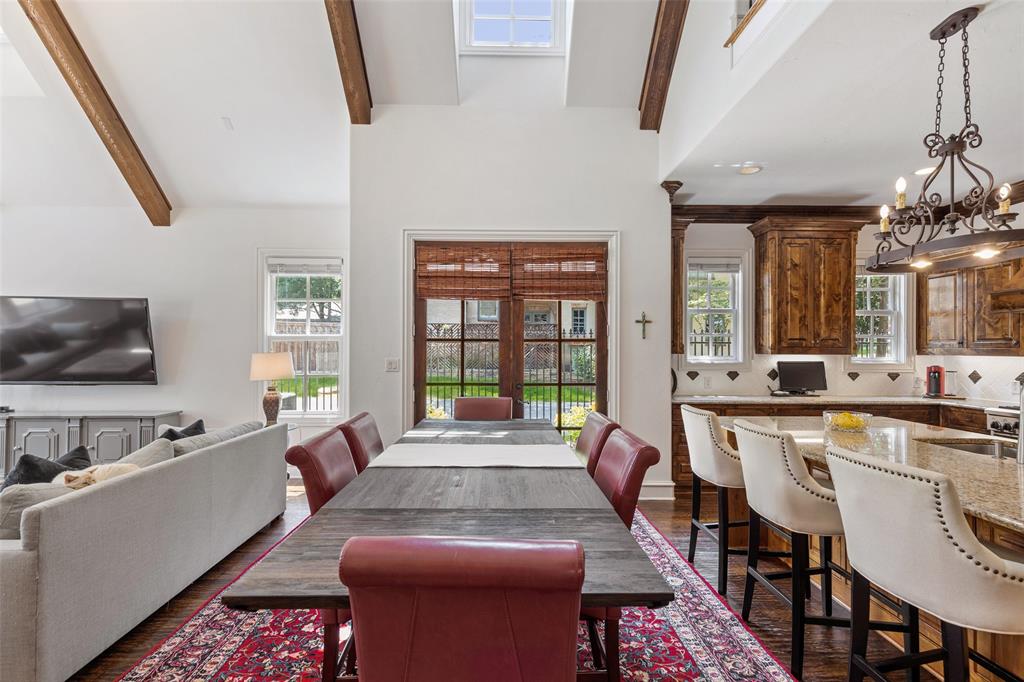 Llano Place - Residential