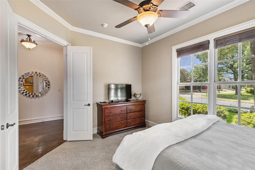 Llano Place - Residential