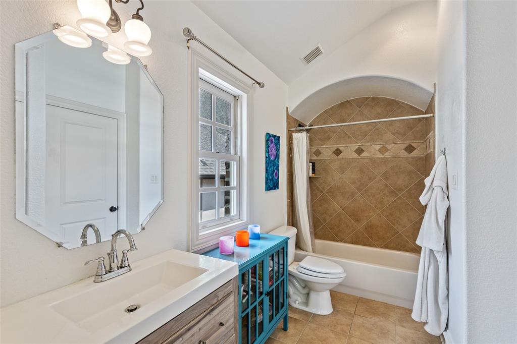 Llano Place - Residential