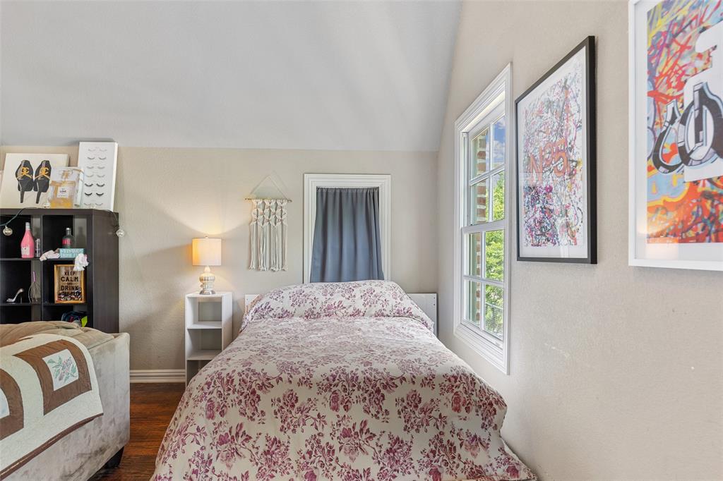 Llano Place - Residential