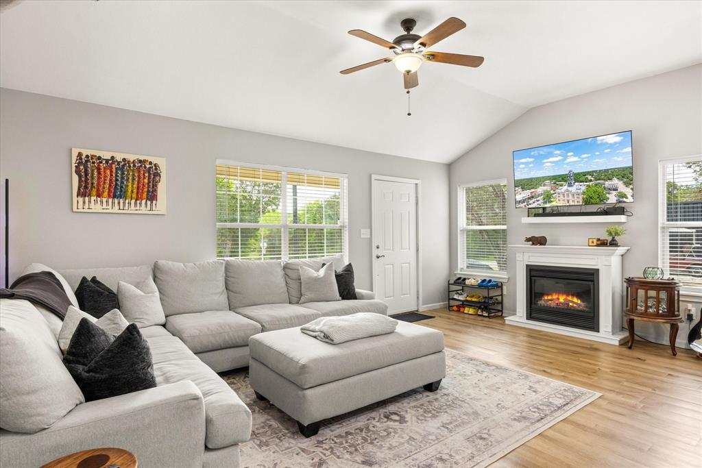 807 Rock Harbor Drive