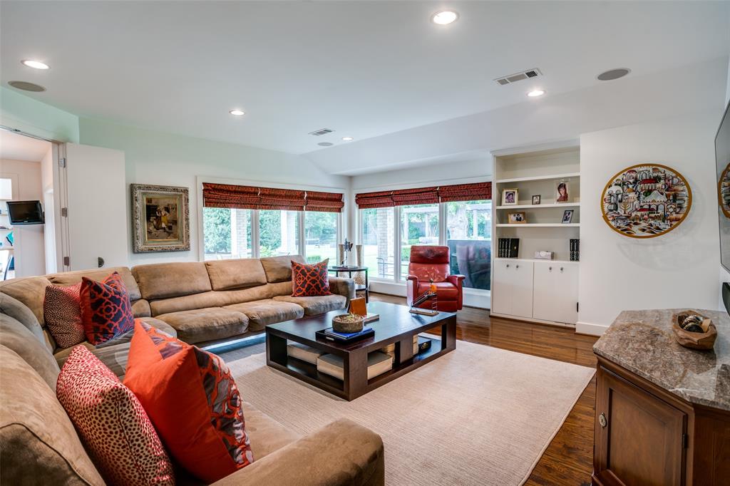 Lobello Estates - Residential