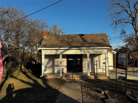 647 W Washington Street Stephenville TX 76401