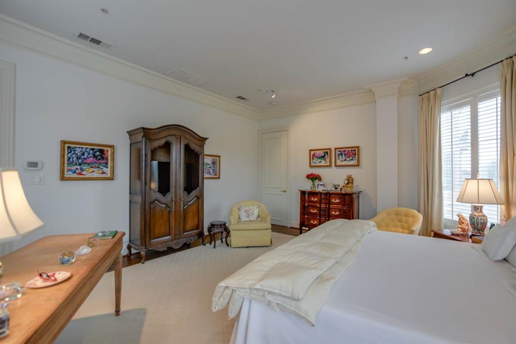 Plaza At Turtle Creek Residence Ph - Residential