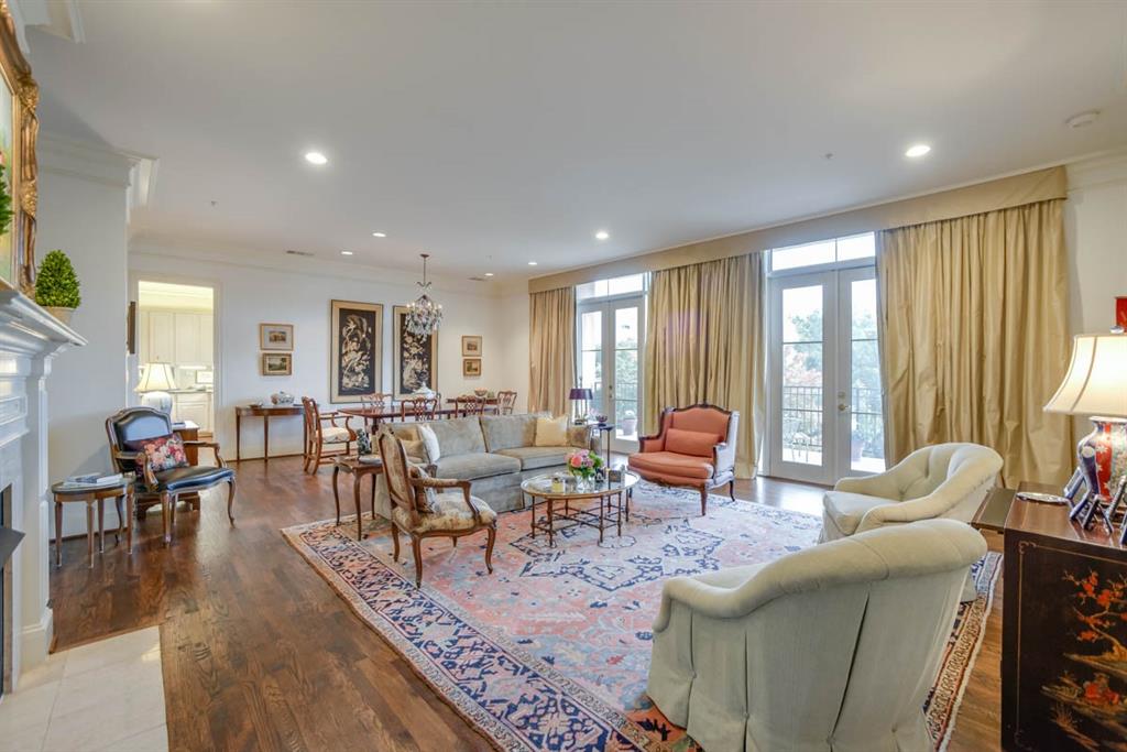 Plaza At Turtle Creek Residence Ph - Residential