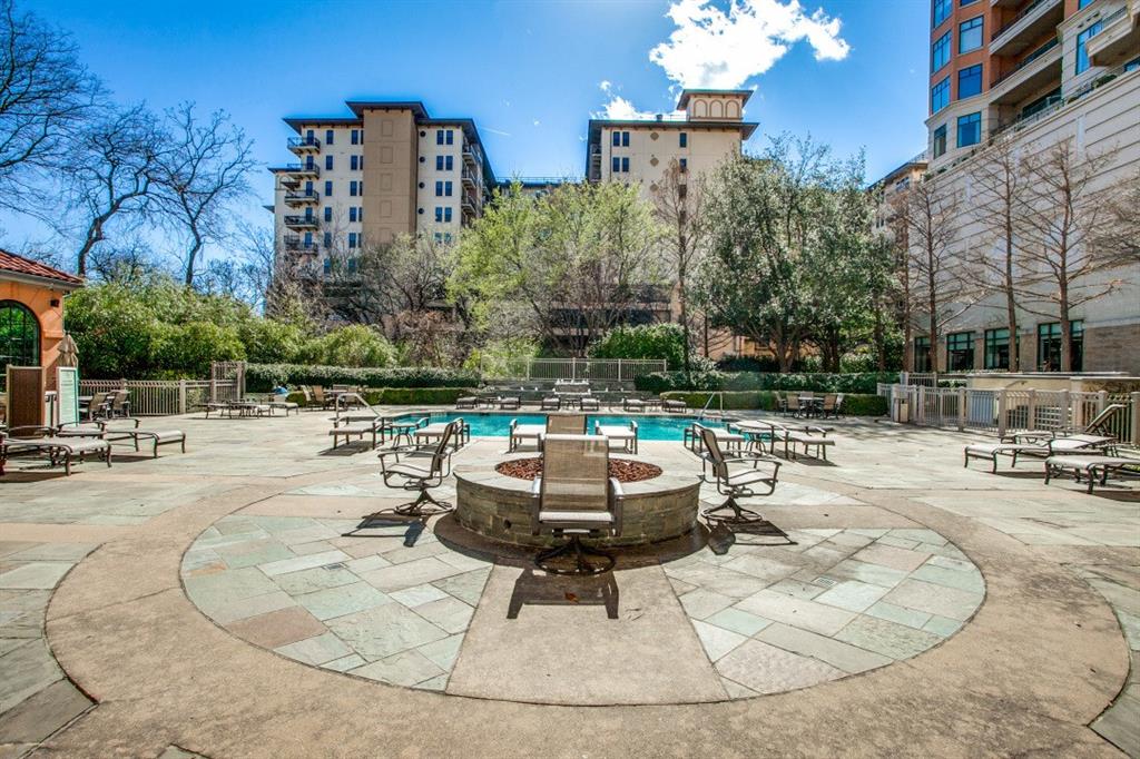 Plaza At Turtle Creek Residence Ph - Residential