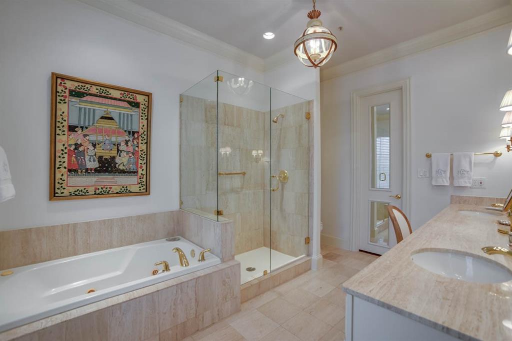 Plaza At Turtle Creek Residence Ph - Residential