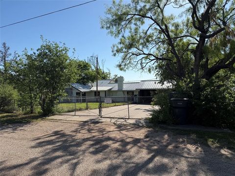 546 Apache Ln Abilene TX 79601