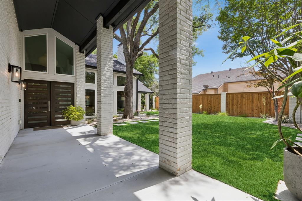 2016 Wing Point Lane