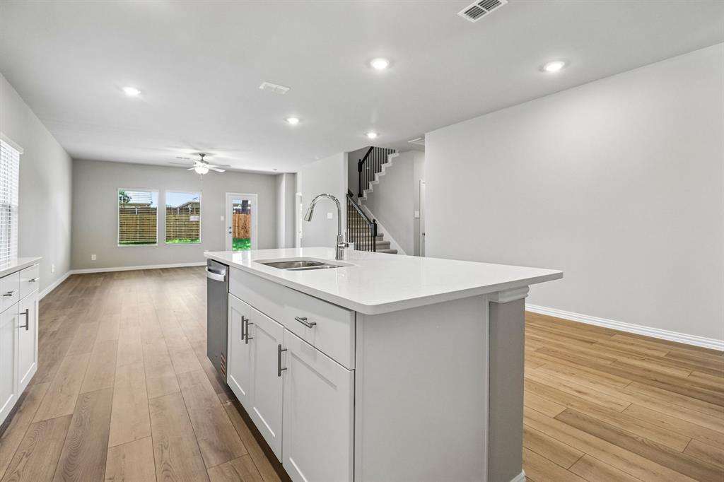 2222 Currents Road