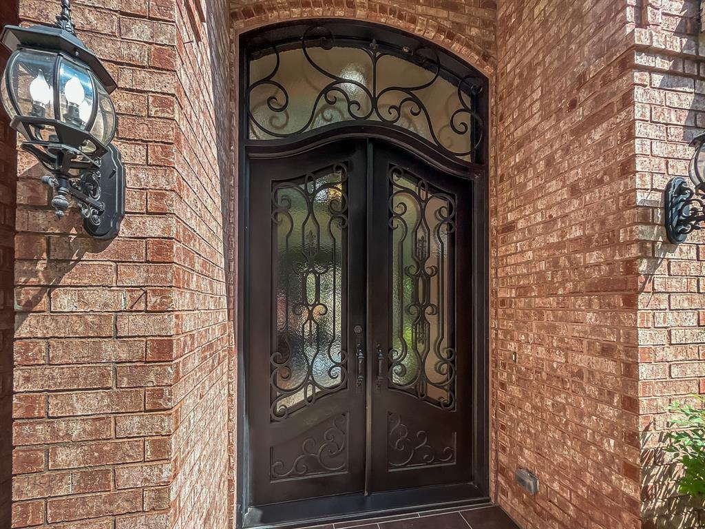 2642 Fairway Ridge Drive