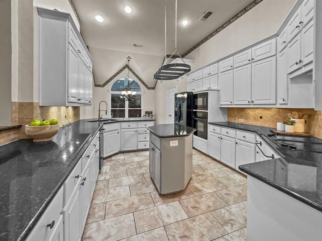 2642 Fairway Ridge Drive