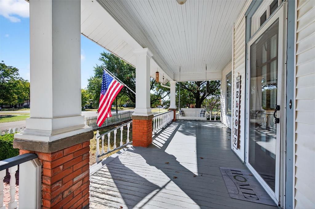 201 N Main Street