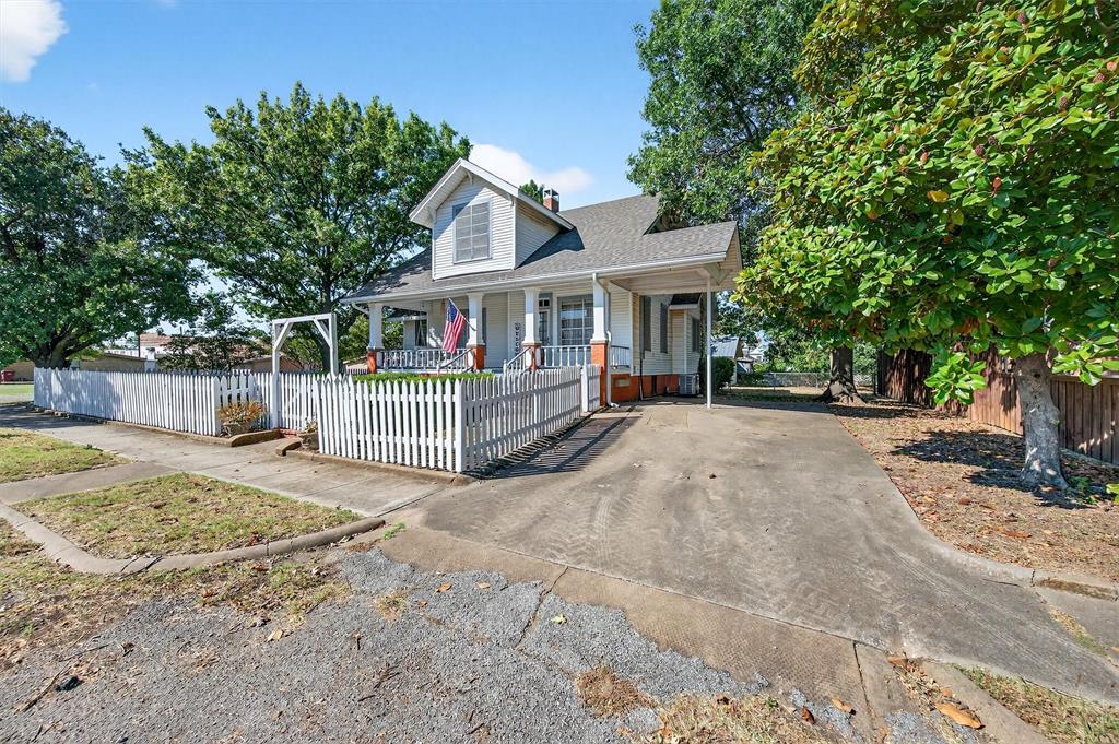 201 N Main Street
