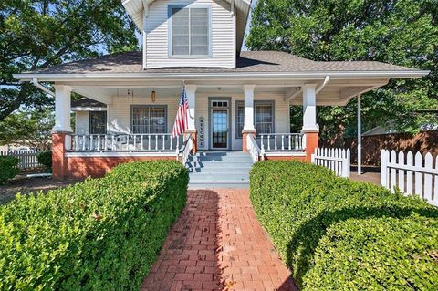 201 N Main Street Leonard TX 75452
