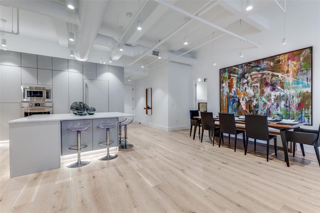 1505 Elm Street 1103