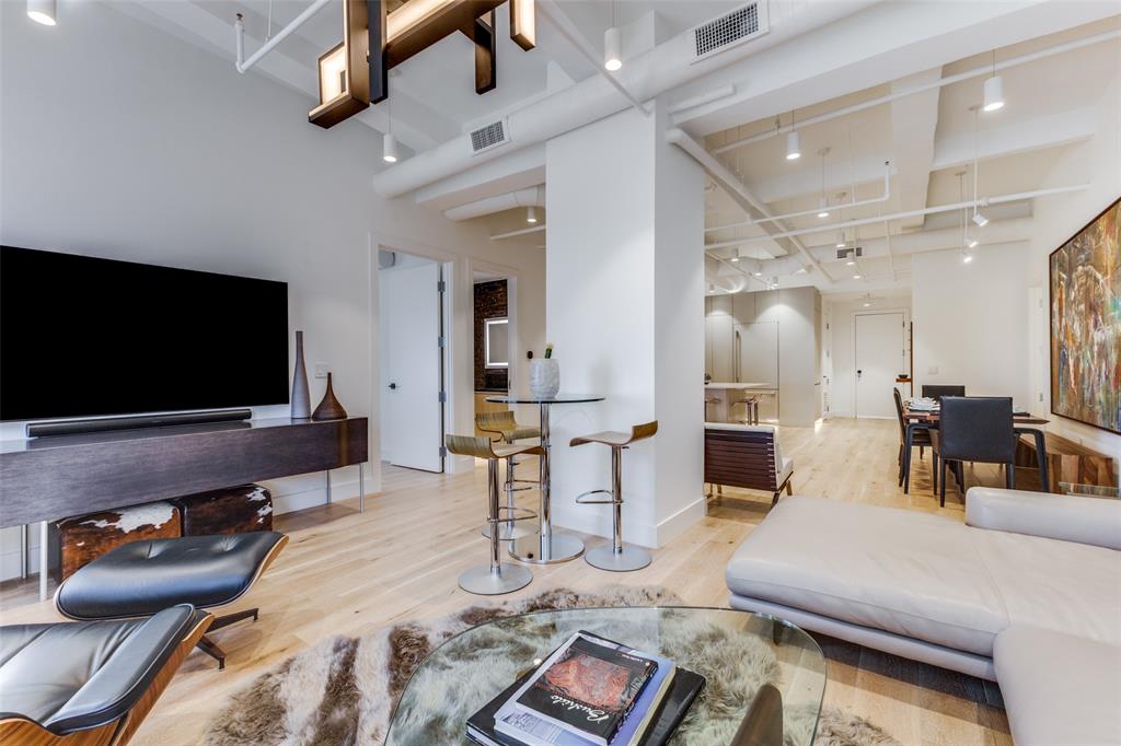 1505 Elm Street 1103