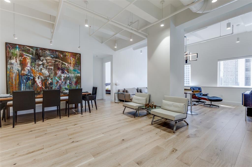 1505 Elm Street 1103