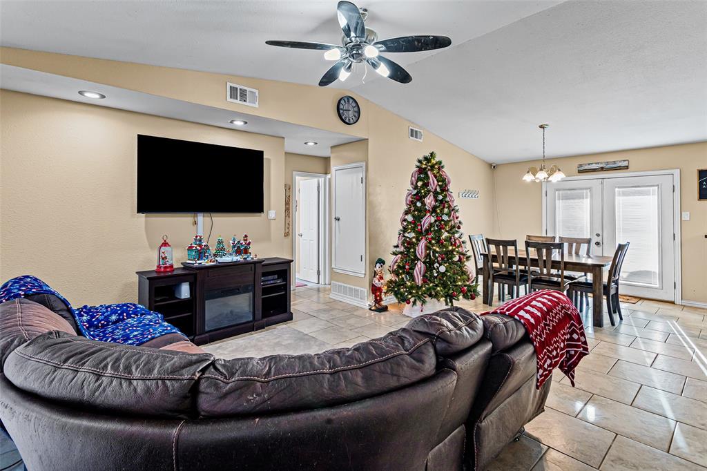 Kennon Meadows Ph II - Residential