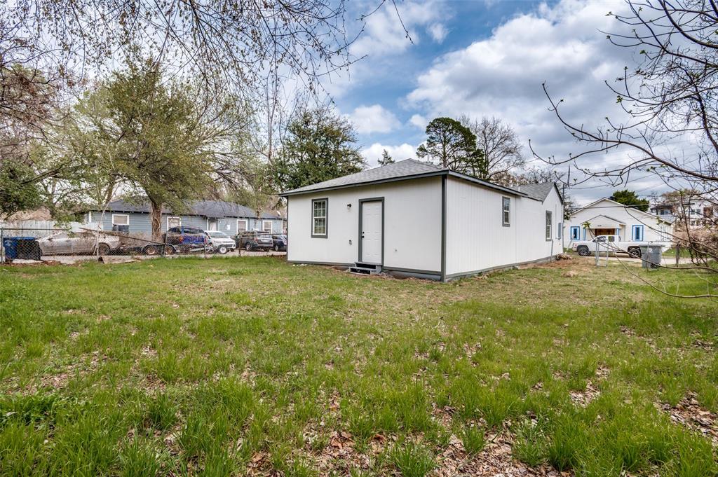 Lincoln Manor - Residential