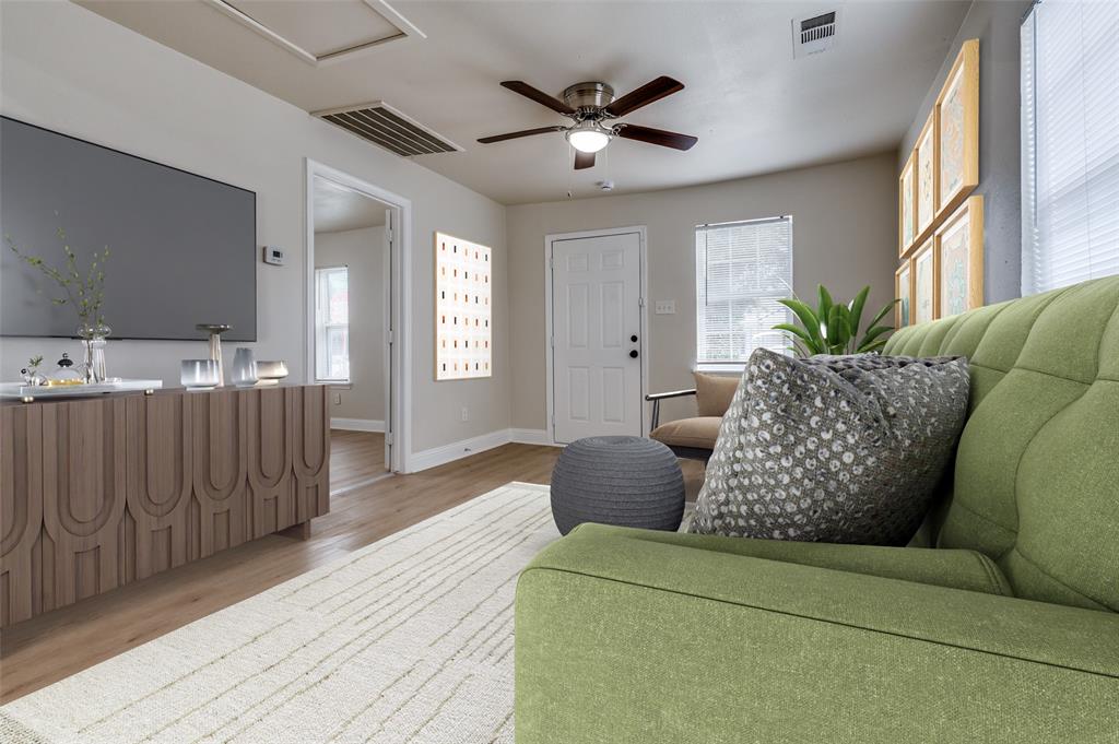 Lincoln Manor - Residential