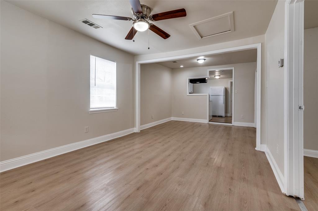 Lincoln Manor - Residential