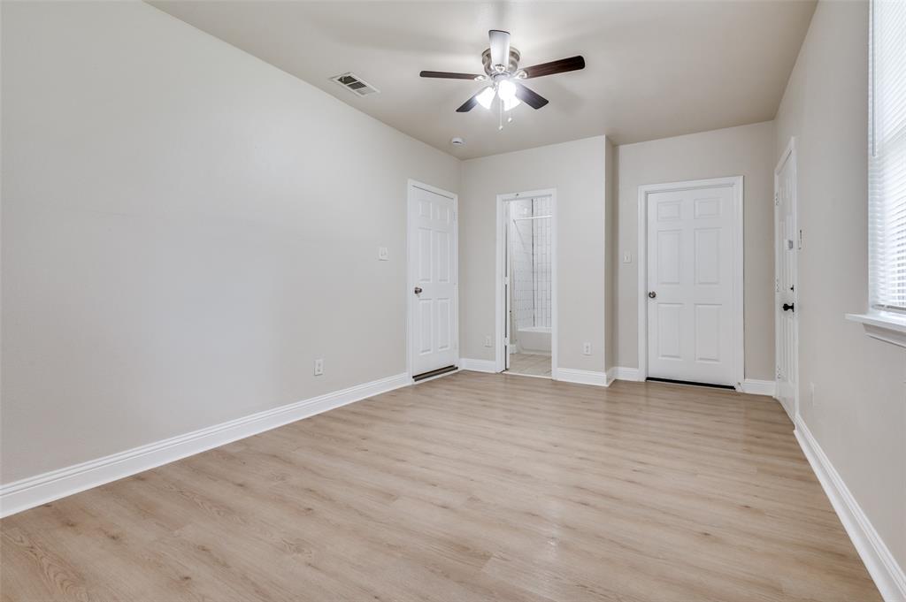 Lincoln Manor - Residential