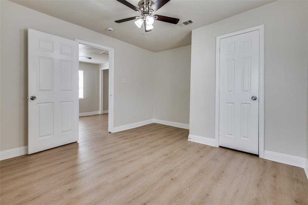 Lincoln Manor - Residential