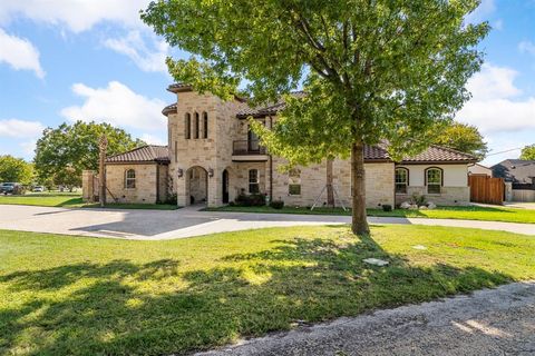 A home in River Oaks