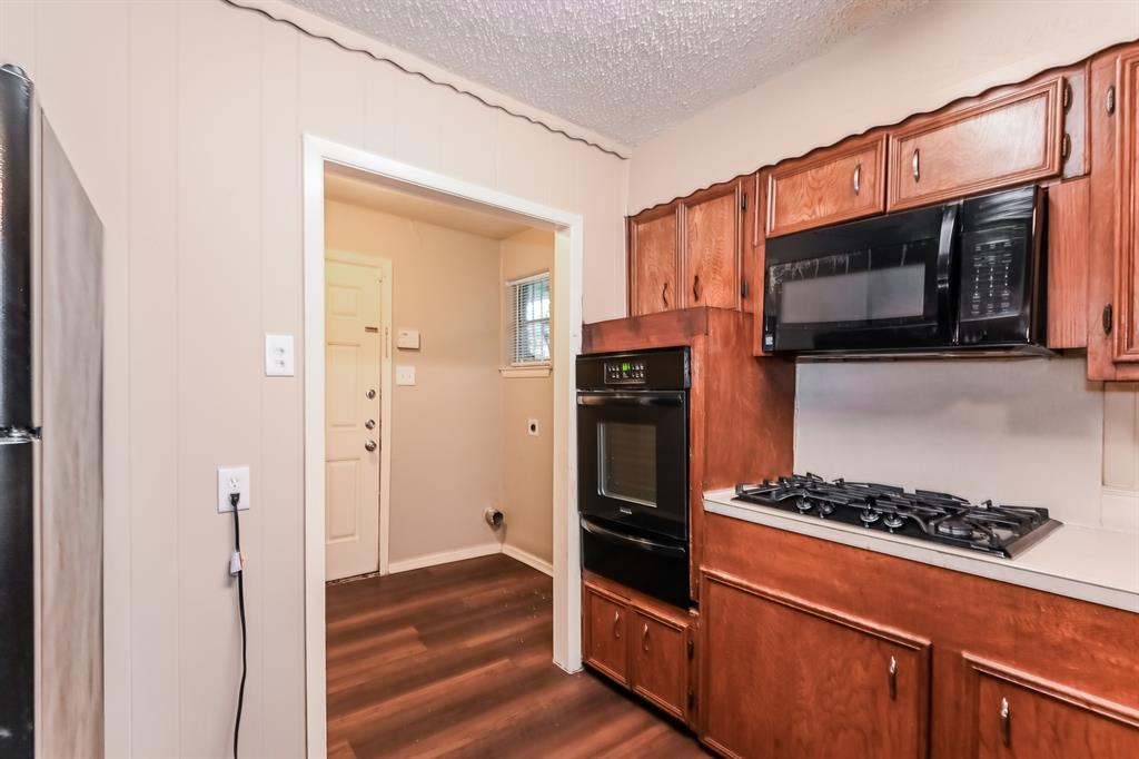 Glenview - Residential Lease