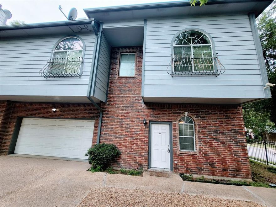 MOVE IN BONUS of $300 for move in by the first of the month. Welcome home to a spacious 3 bedroom 2.5 bath townhome, conveniently located in Dallas Uptown close to all amneties including highways, uptown stores and restaurants, park cities and fun in deep ellum. This place has been remodeled and painted ready for move in, features its own backyard area and balcony overlooking the park for peace and tranquility while living the heart of the city. Appliances including refrigerator are included, new waterproof flooring in all common areas and no carpet anywhere. Pets are allowed, please inquire with us. There is ample parking in the 2 car garage, and an additional in front of the home. The property is secured and fully gated with own automatic drive in gate. Come see this place today and enjoy all the amneties of living in the uptown area.