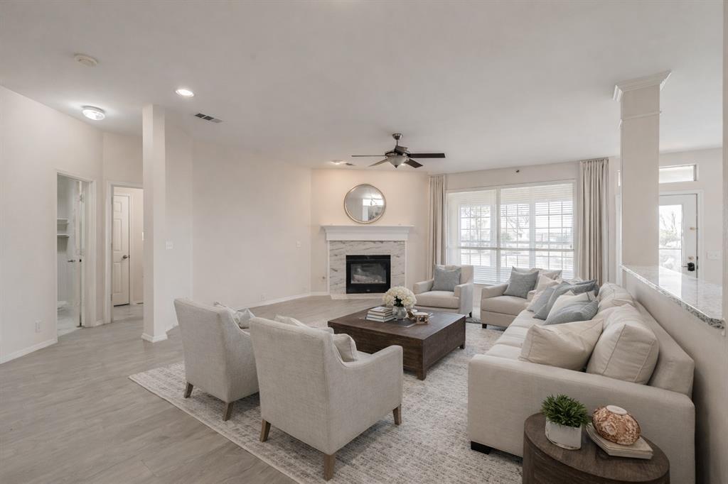 5786 Walnut Creek Drive