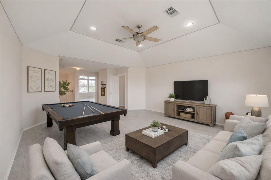 5786 Walnut Creek Drive