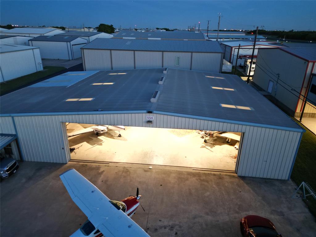 550 Aviator Drive