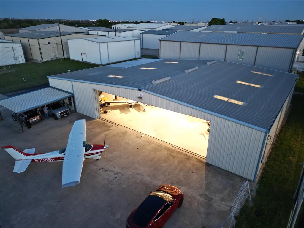 Hicks Airfield - Commercial Sale