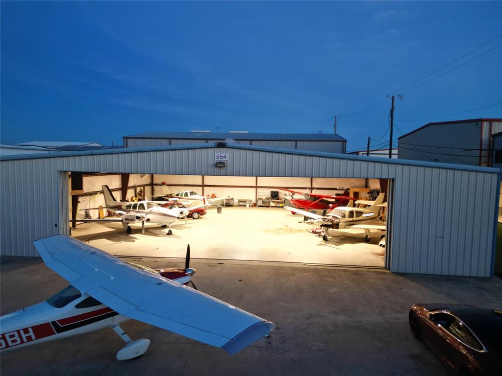 550 Aviator Drive