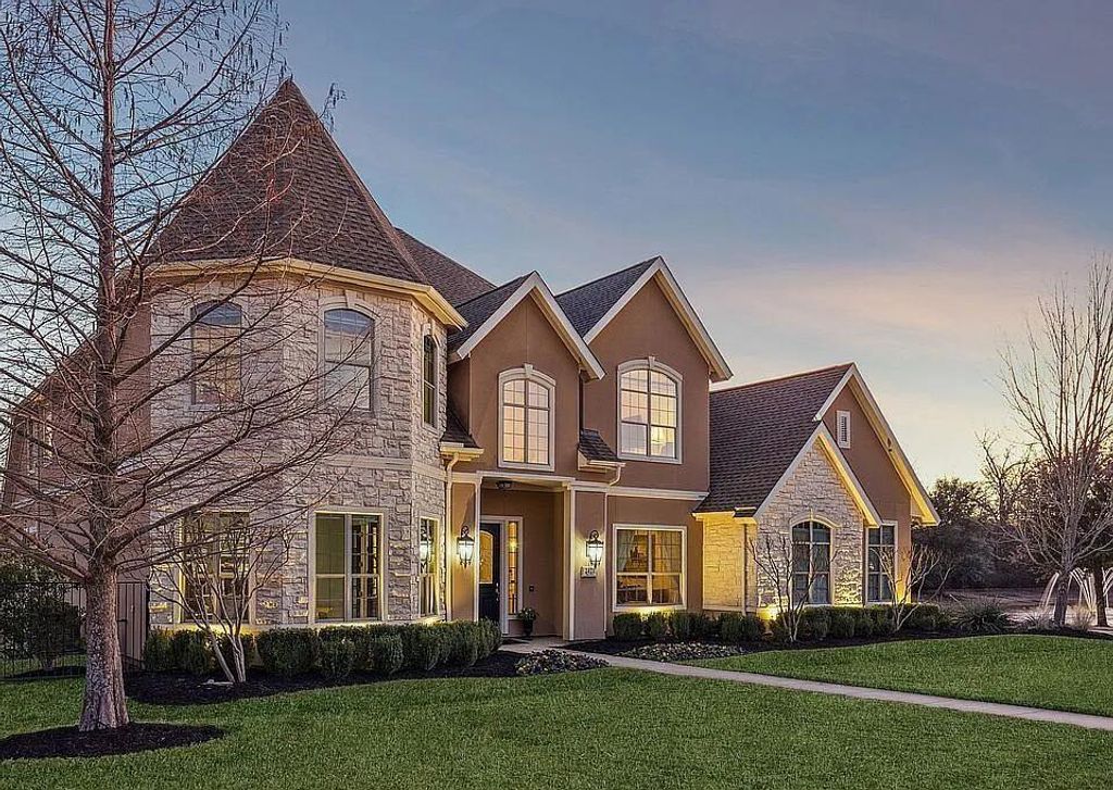 Photo of 2421 Top Rail Lane, Southlake, TX 76092 (MLS # 21208550)