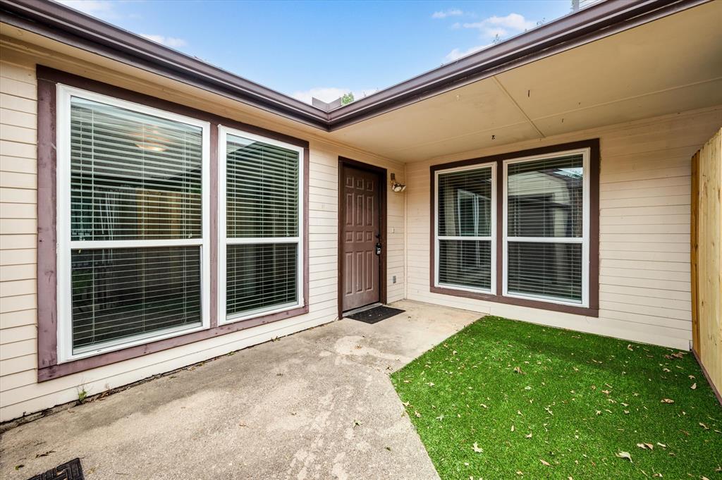 Wykeham-Wykeham Condos - Residential