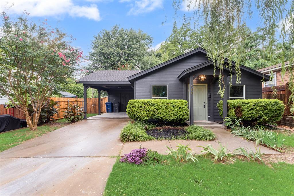 305 Lively Hill