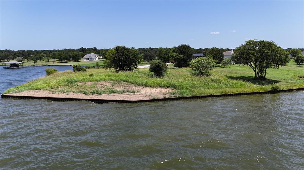 Admiral Shores - Land