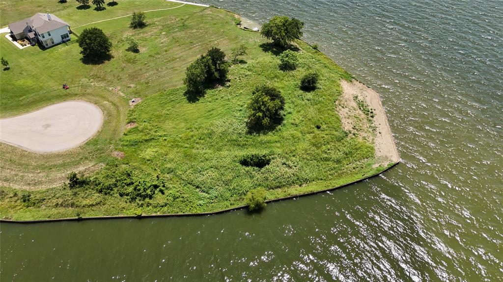 Admiral Shores - Land