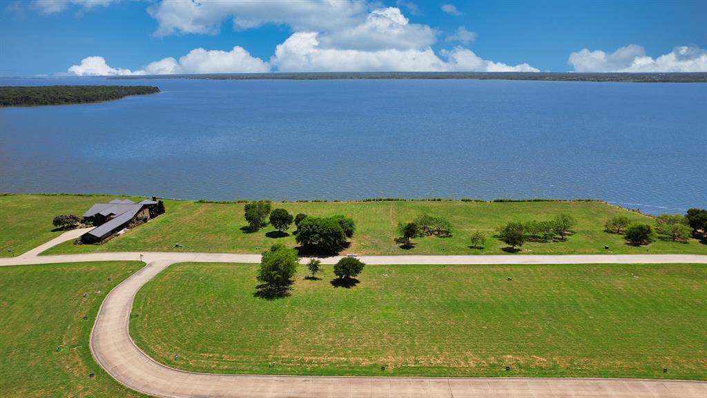 115 Island View Drive