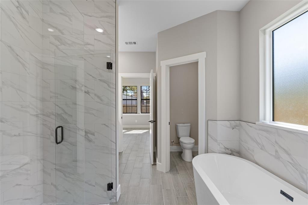 Oak Trail Shores Sec F - Residential