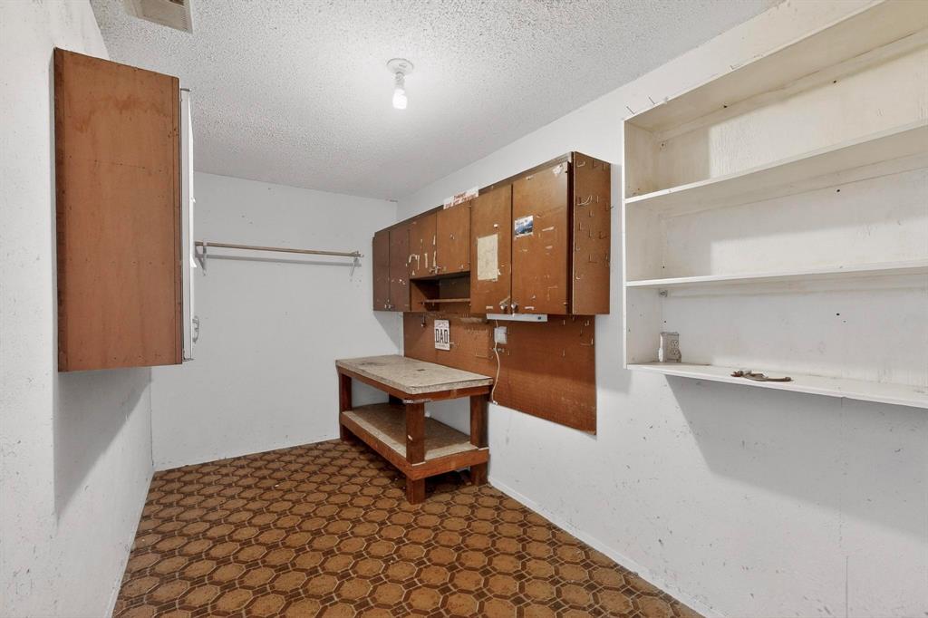 Plymouth Park North 04 - Residential