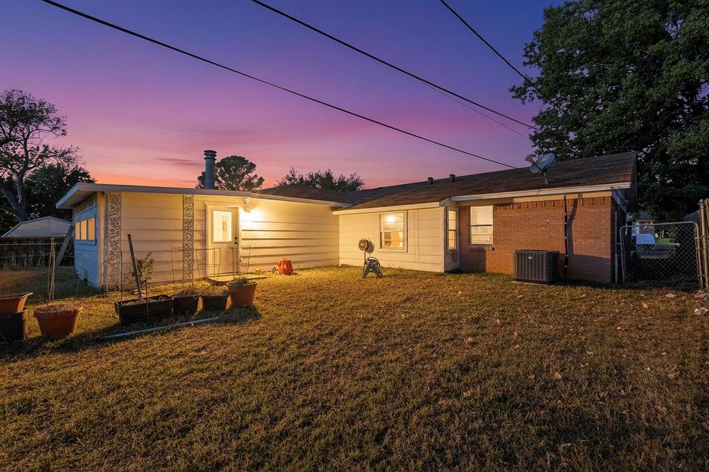 Plymouth Park North 04 - Residential