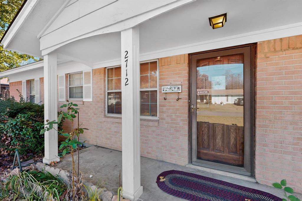 2712 Pennington Street