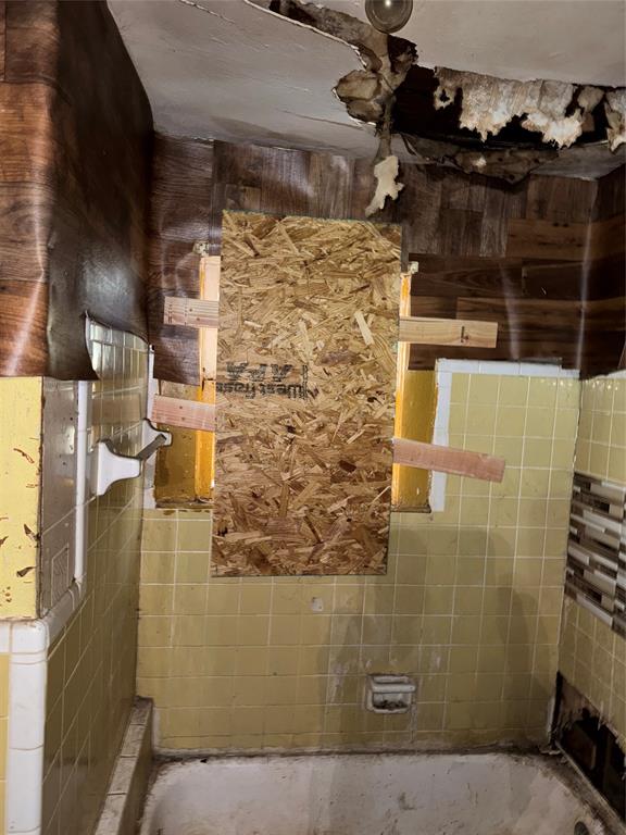 Second Ave - Residential