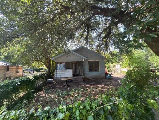 Second Ave - Residential